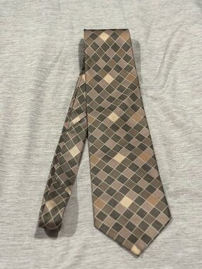 Liz Claiborne Brown, Tan & Cream Checked Silk Tie